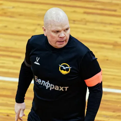 Александр Куликов