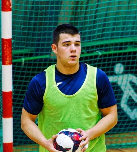 Александр Зеленин
