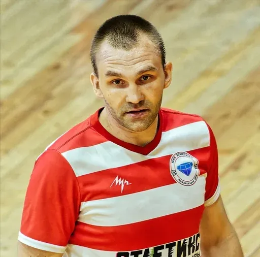Виталий Лазарев